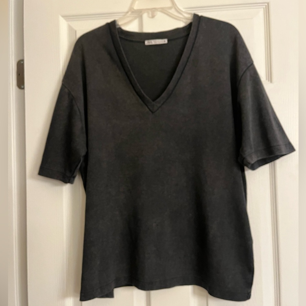 Men’s Zara Charcoal V-Neck Short Sleeve Tee